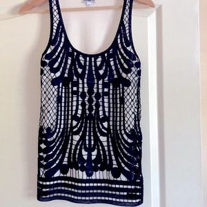 Express sleeveless top, size S